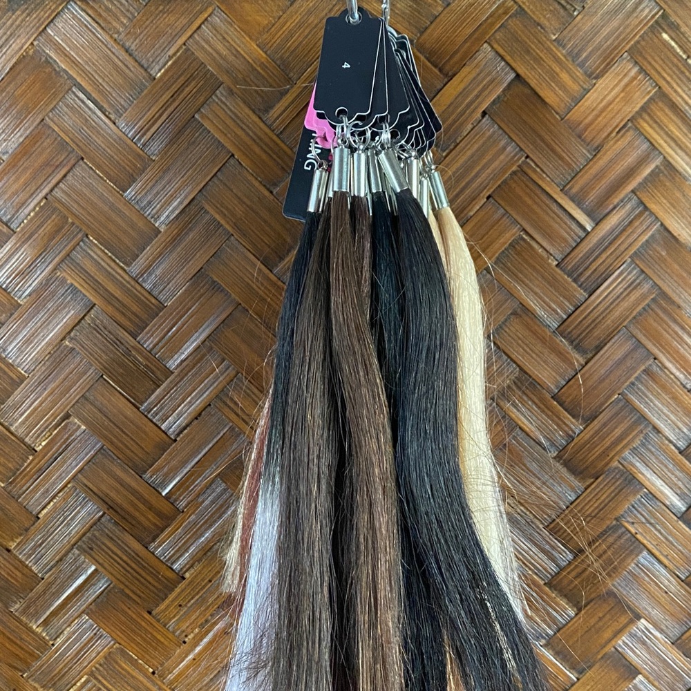 DONNA BELLA HAIR - Lot of Extensions (color 4) NEW - Picture 2 of 12